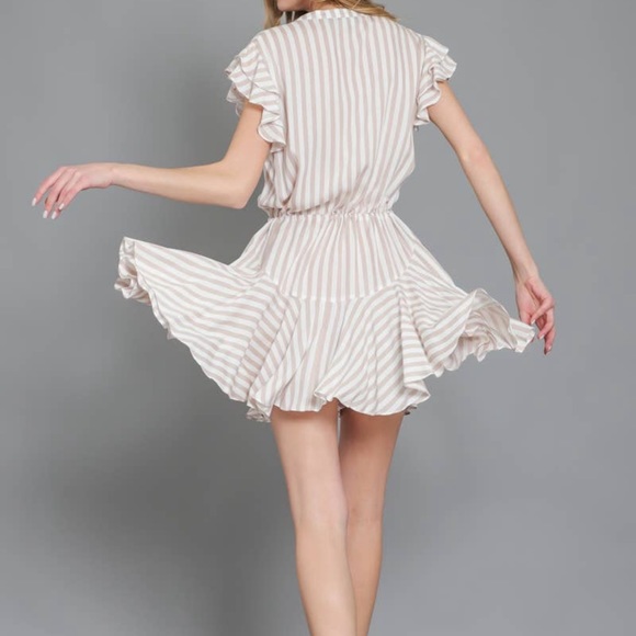 NWOT Tan & White Striped Ruffle Sleeve Shirt Dress - Picture 10 of 10